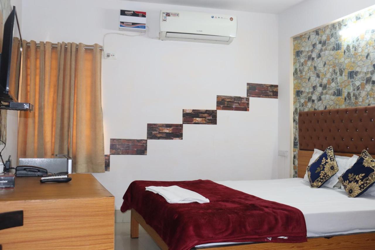 The Salvation Army Red Shield Guest House Колката Екстер'єр фото